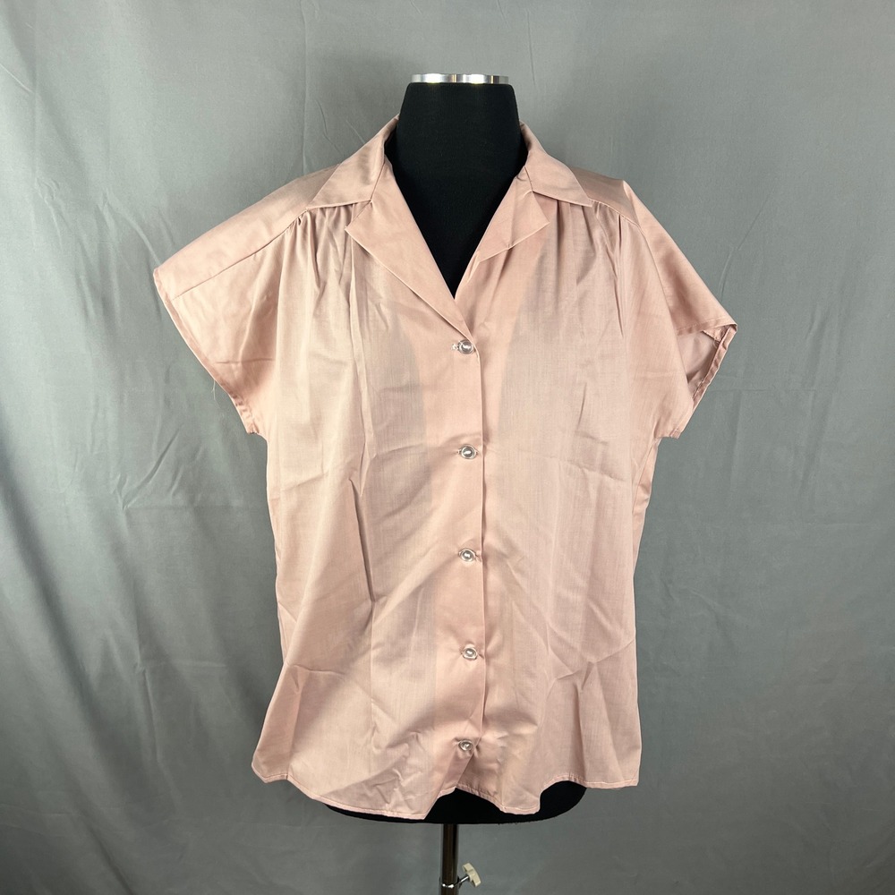 Vintage Womens Shirt XL Blush Pink Back Box Lapel Collar Short Sleeve Button Up